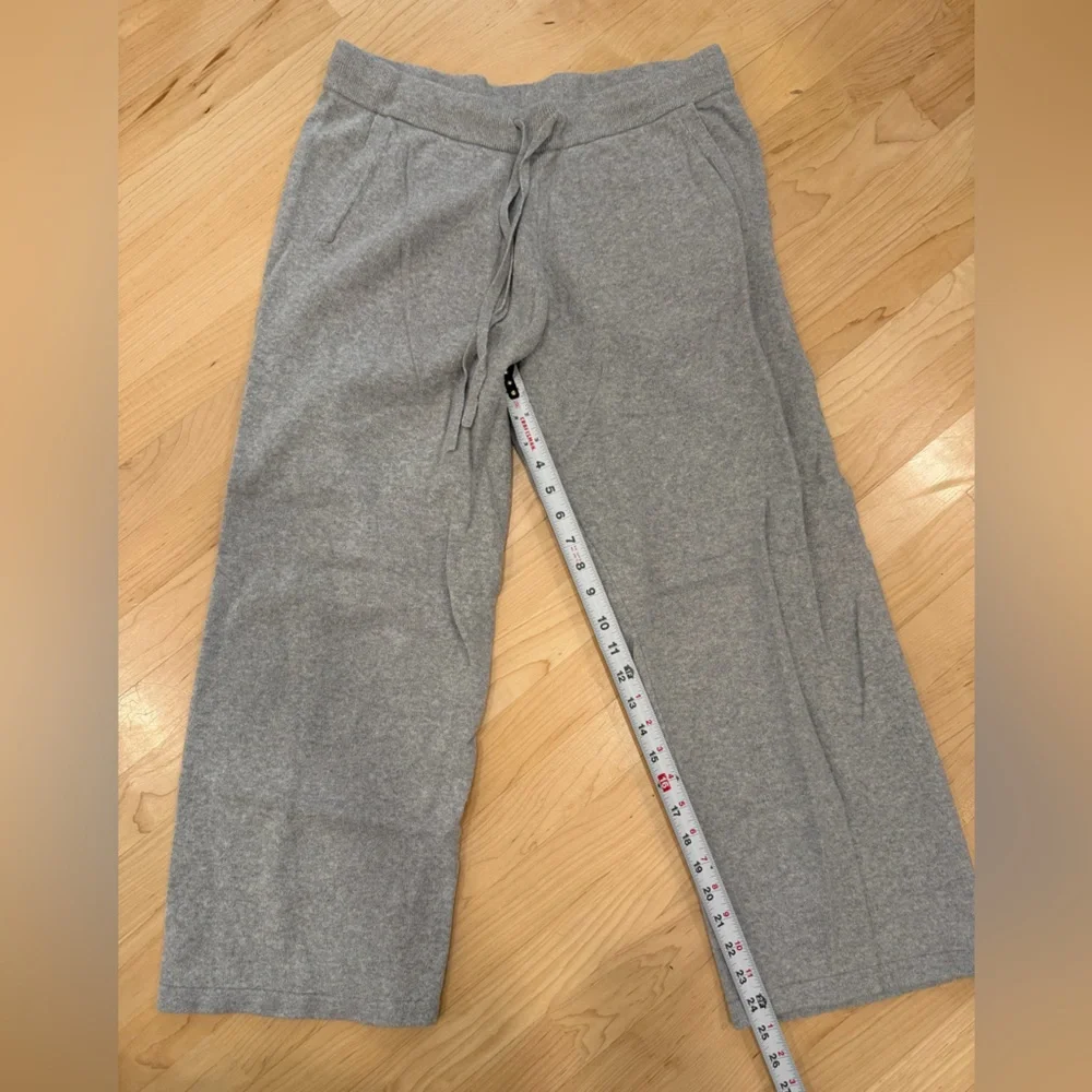 GAP Women's Sweater Gray Lounge Pants - Picture 2 of 6